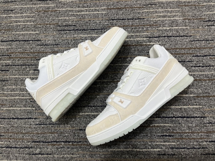 Men  L*ouis V*uitton Top Sneakers