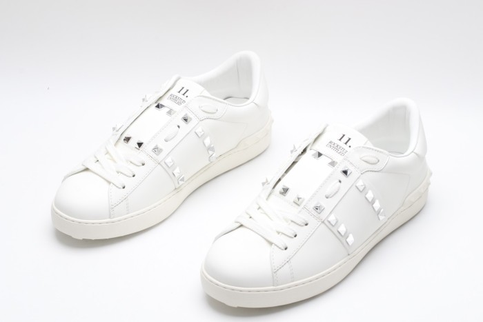 Men Women 𝑉*𝐴𝐿𝐸𝑁𝑇𝐼𝑁𝑂 Top Sneakers