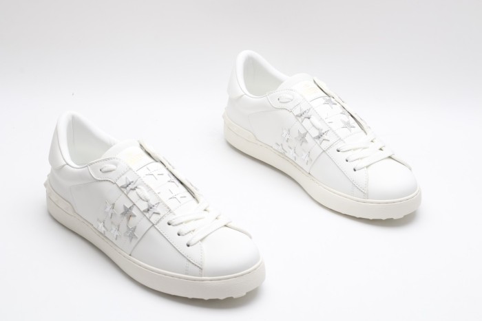 Men Women 𝑉*𝐴𝐿𝐸𝑁𝑇𝐼𝑁𝑂 Top Sneakers