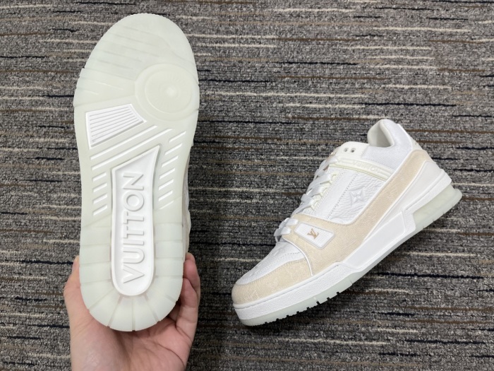 Men  L*ouis V*uitton Top Sneakers