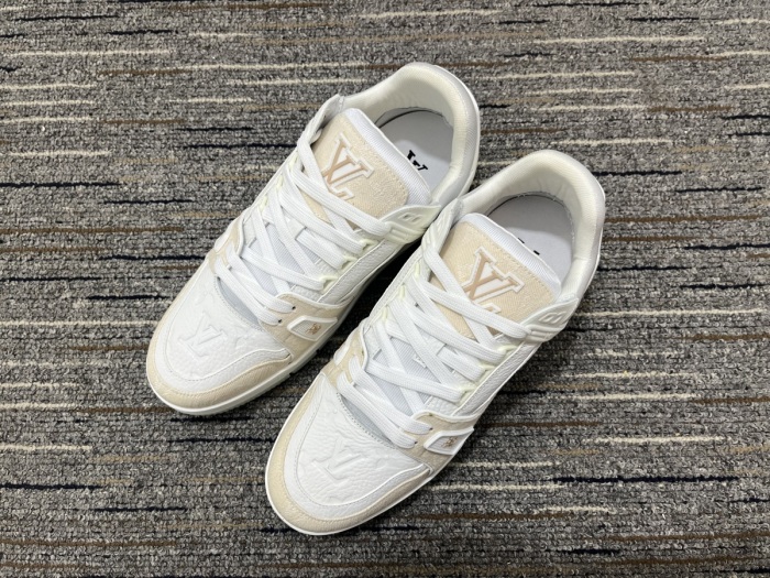 Men  L*ouis V*uitton Top Sneakers