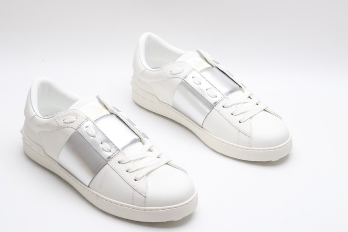 Men Women 𝑉*𝐴𝐿𝐸𝑁𝑇𝐼𝑁𝑂 Top Sneakers