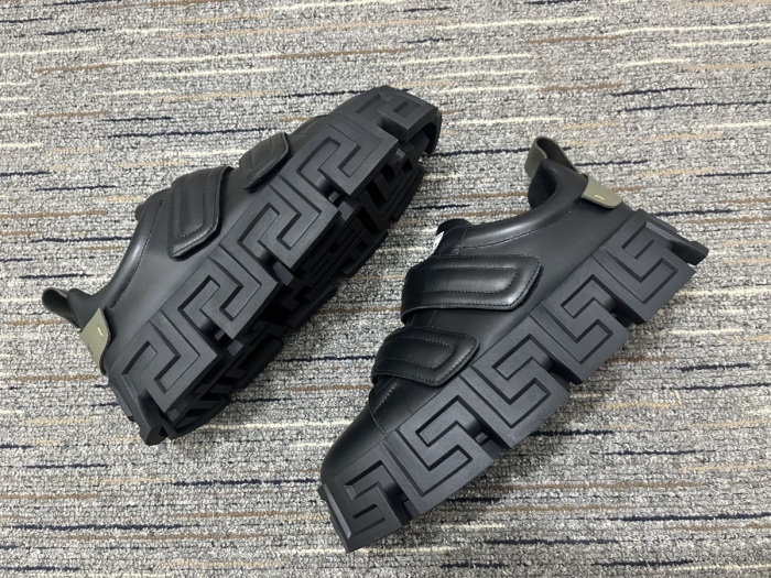 Men  V*ersace Top Sneakers