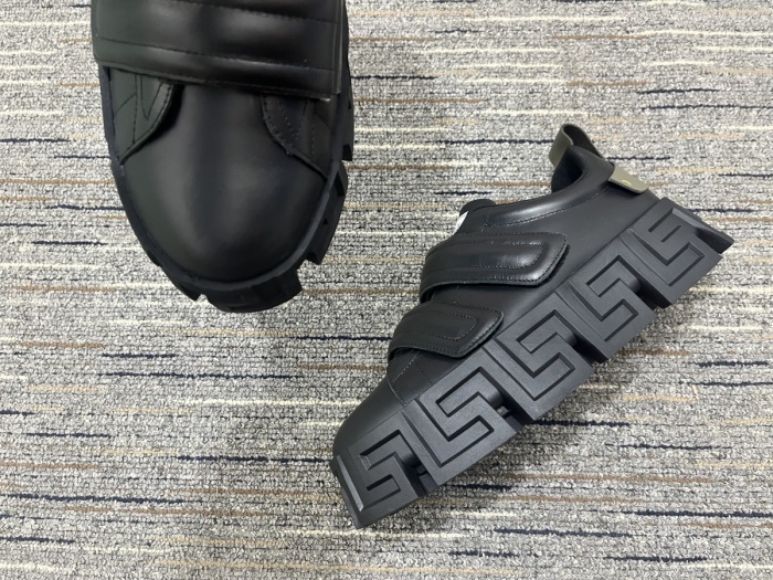 Men  V*ersace Top Sneakers
