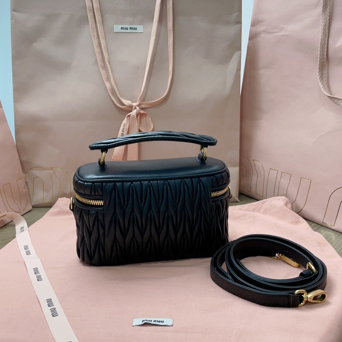 M*iu M*iu Bag Top Quality 18*11.5*8CM