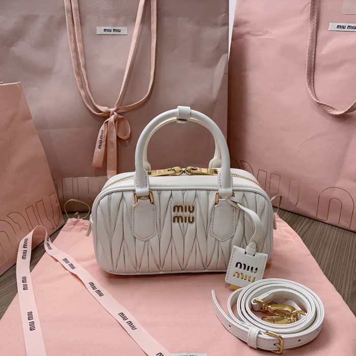 M*iu M*iu Bag Top Quality 22*10.5*7.5CM