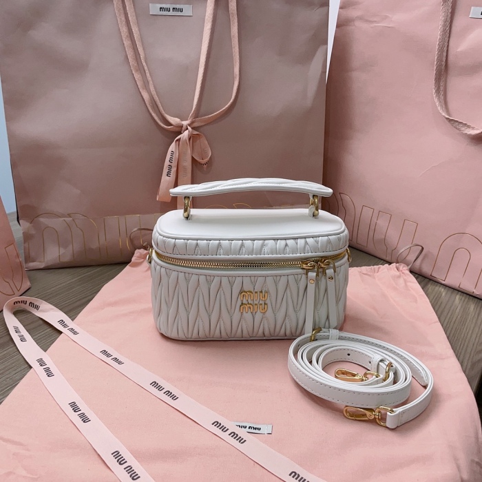 M*iu M*iu Bag Top Quality 18*11.5*8CM