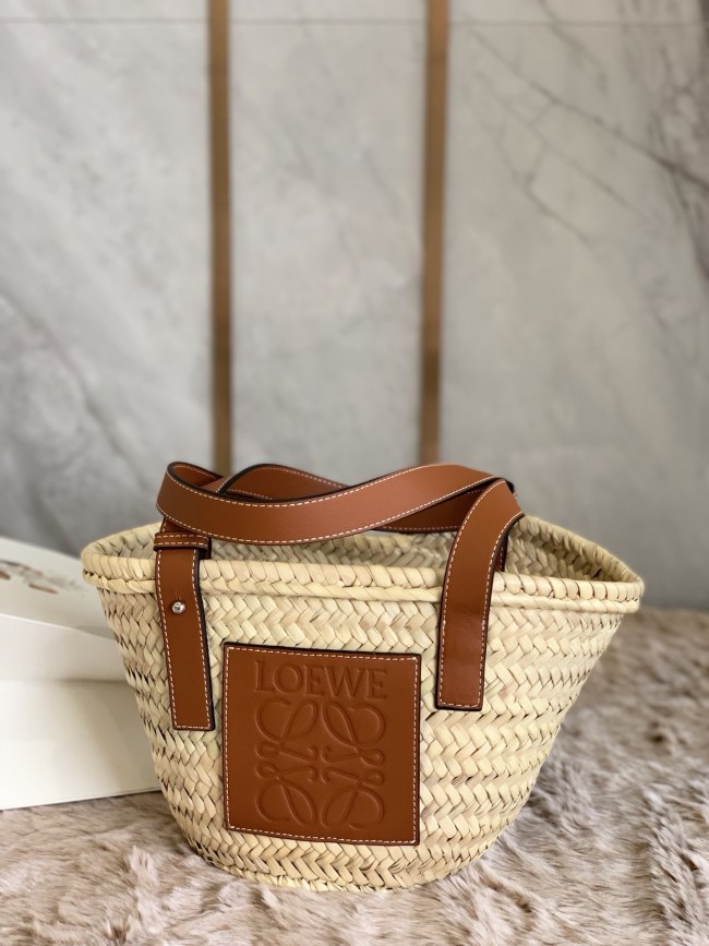 L*oewe Bag Top Quality 32CM