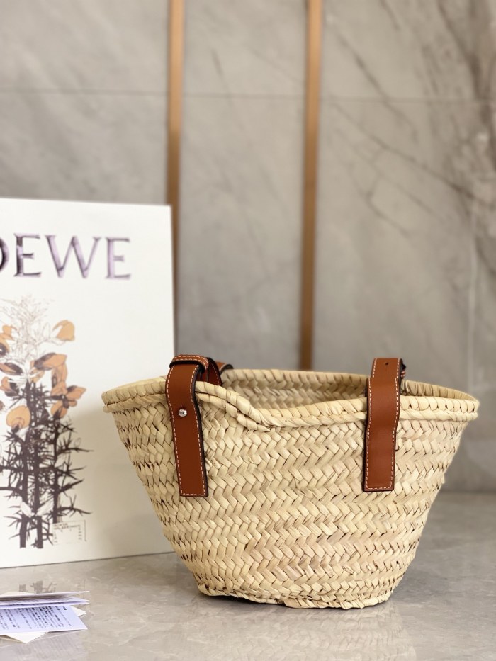 L*oewe Bag Top Quality 32CM