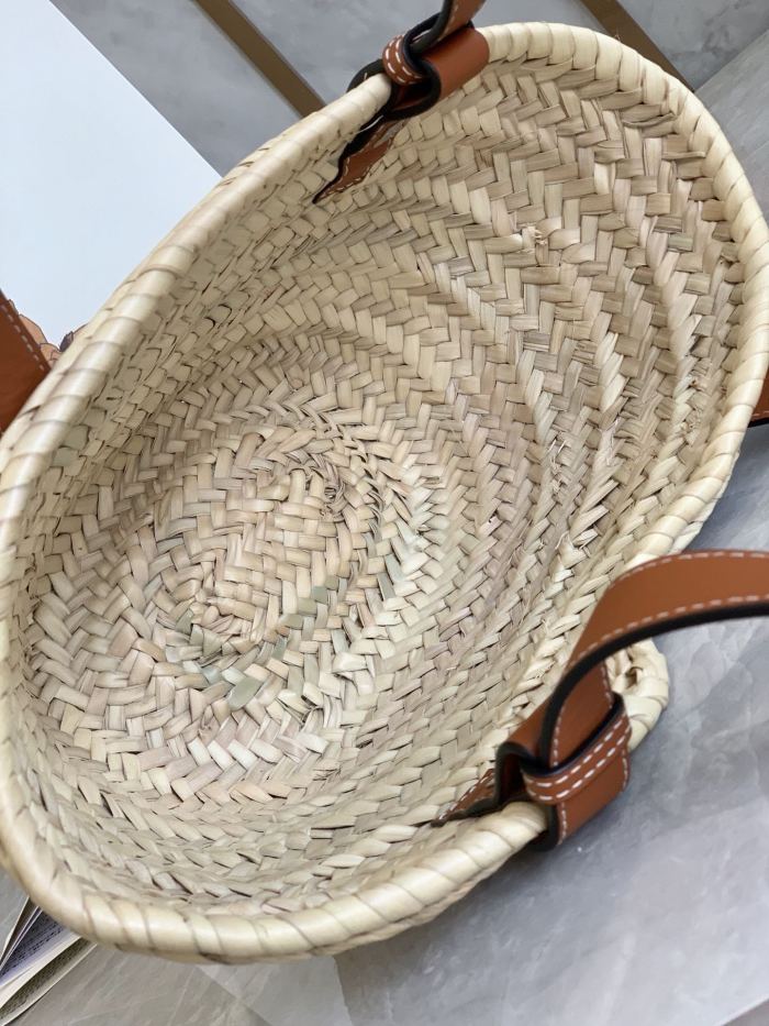 L*oewe Bag Top Quality 32CM