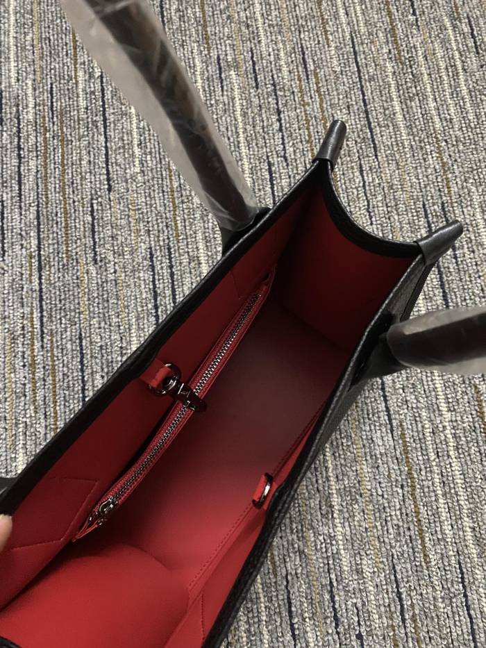 Bag C*hristian L*ouboutin Top Quality