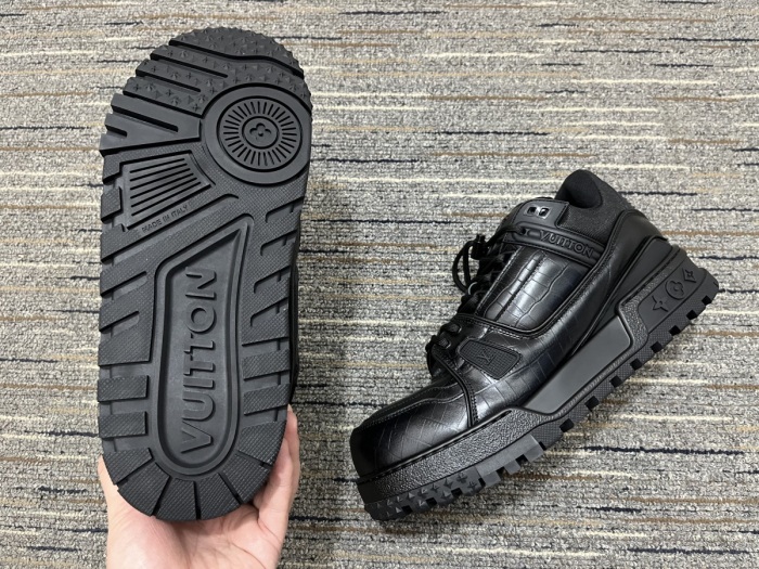 Men  L*ouis V*uitton Top Quality Sneakers