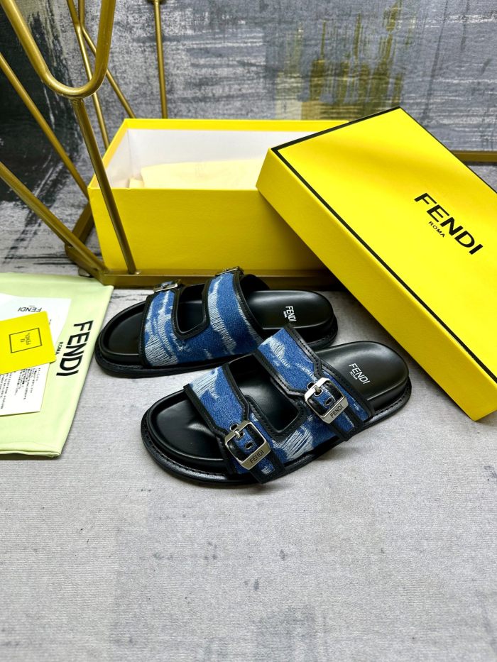 F*endi Top Sandals