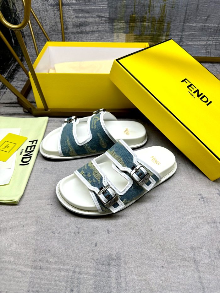 F*endi Top Sandals