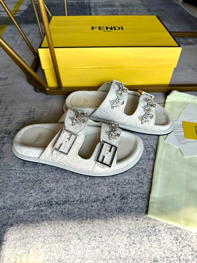 F*endi Top Sandals