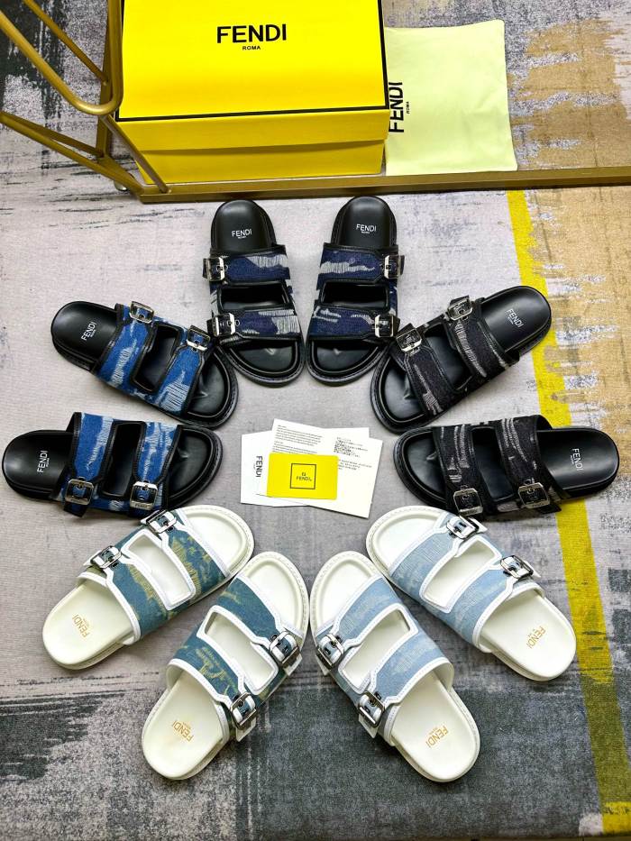 F*endi Top Sandals