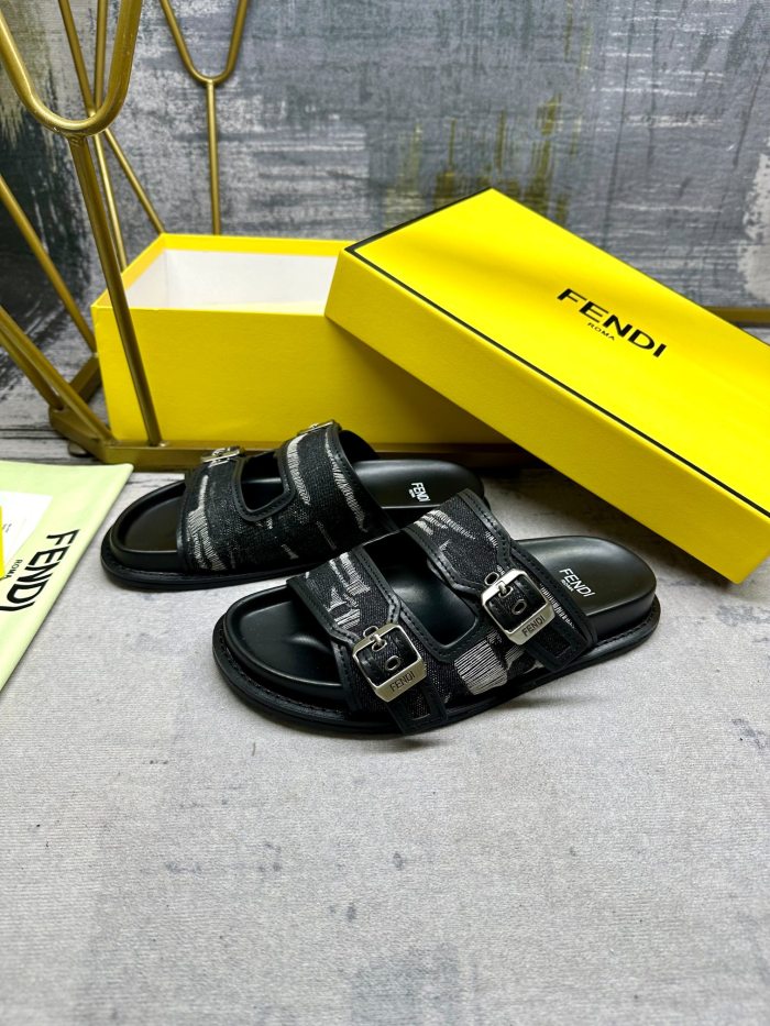 F*endi Top Sandals