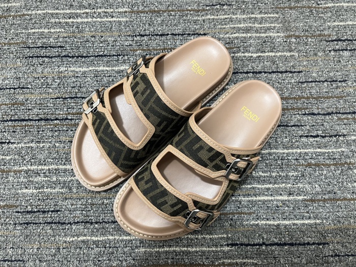 F*endi Top Sandals