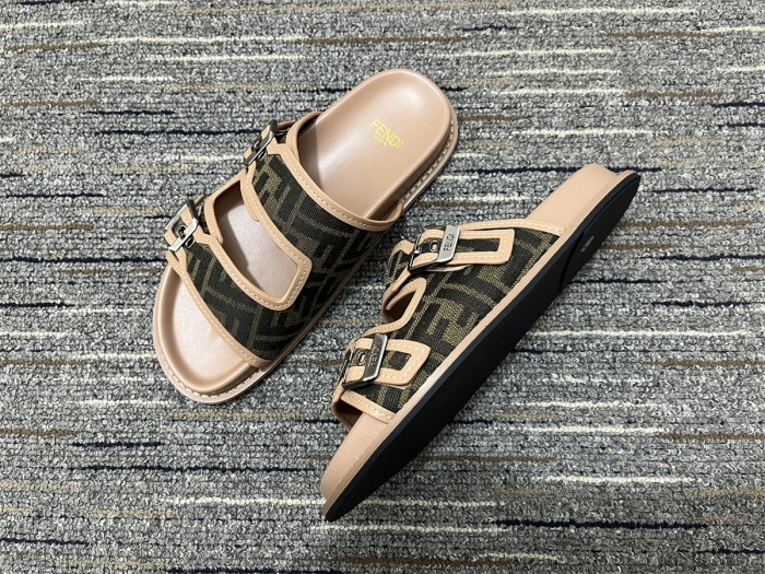 F*endi Top Sandals