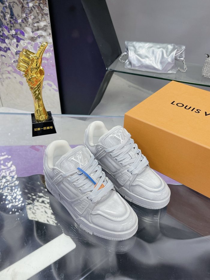 Men  L*ouis V*uitton Top Quality Sneaker