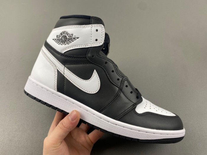 A*ir J*ordan 1 High OG “R*everse P*anda” DZ5485-010