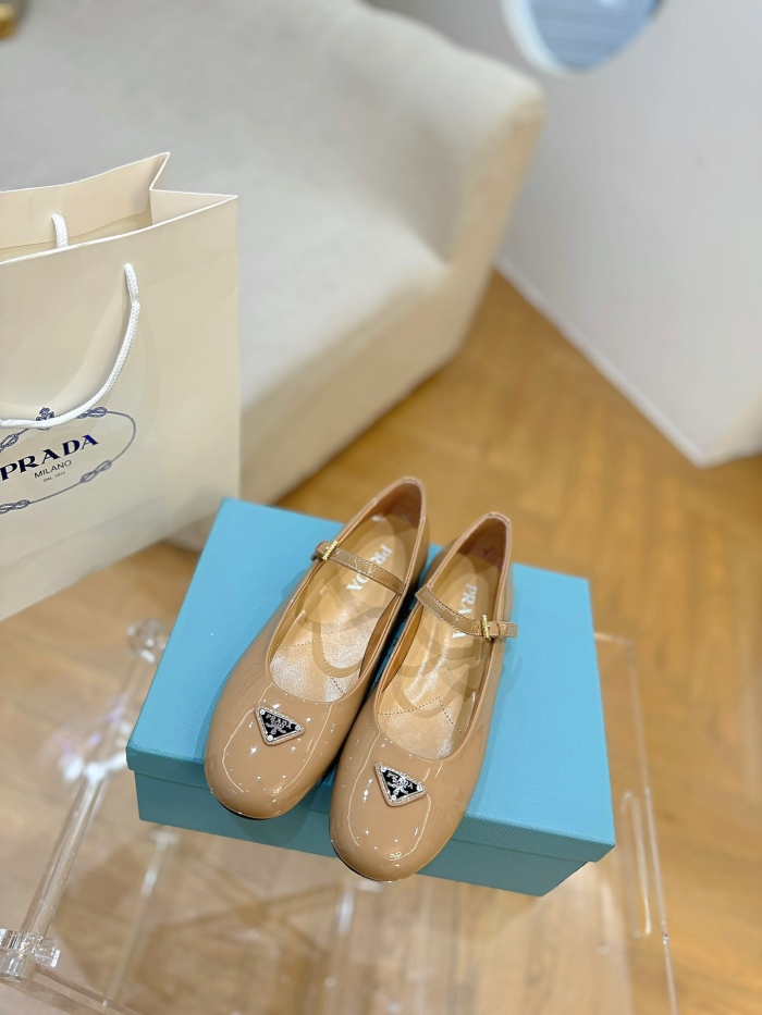 Women P*rada Top Quality Sandals