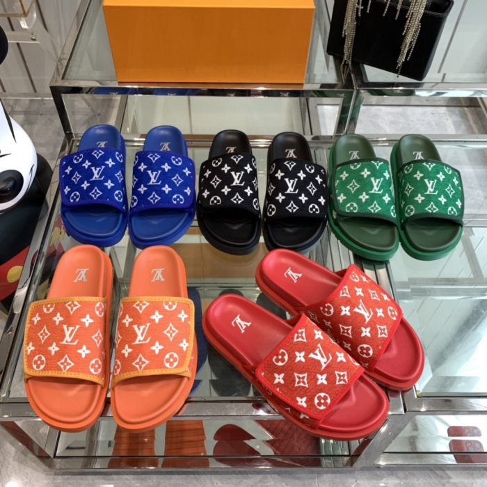 Men  L*ouis V*uitton Top Quality Sandals