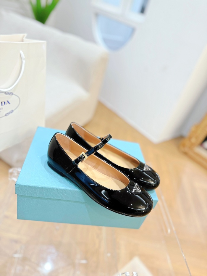 Women P*rada Top Quality Sandals