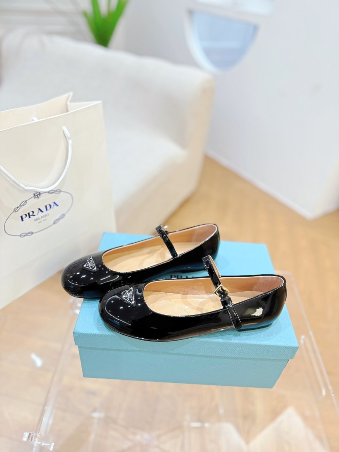 Women P*rada Top Quality Sandals