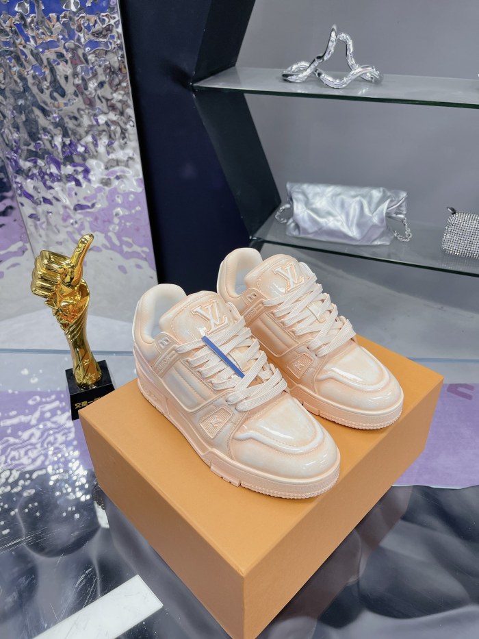 Women L*ouis V*uitton Top Quality Sneaker