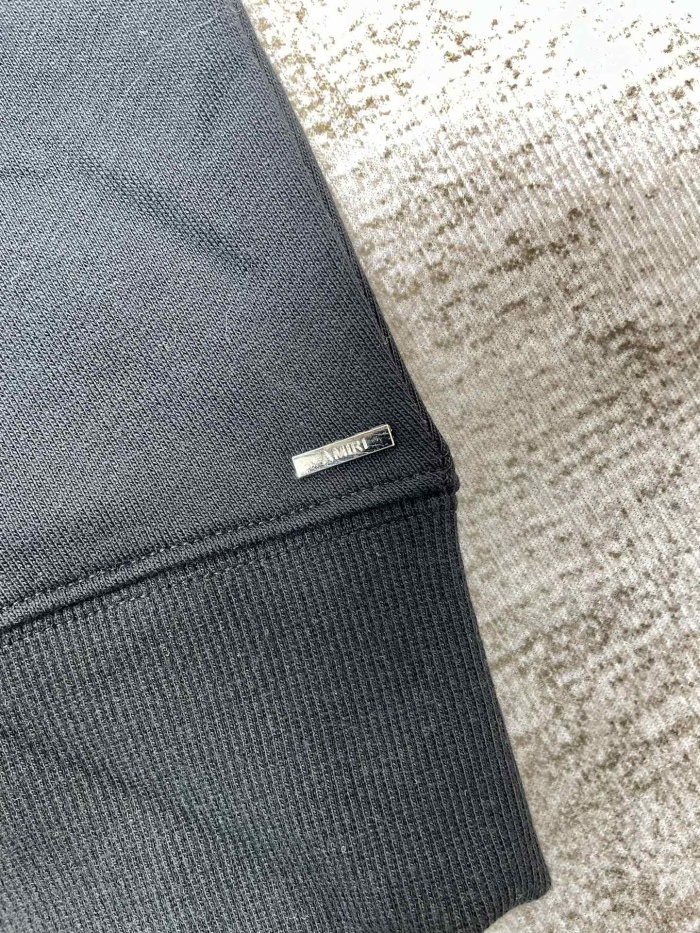  Top Quality9737