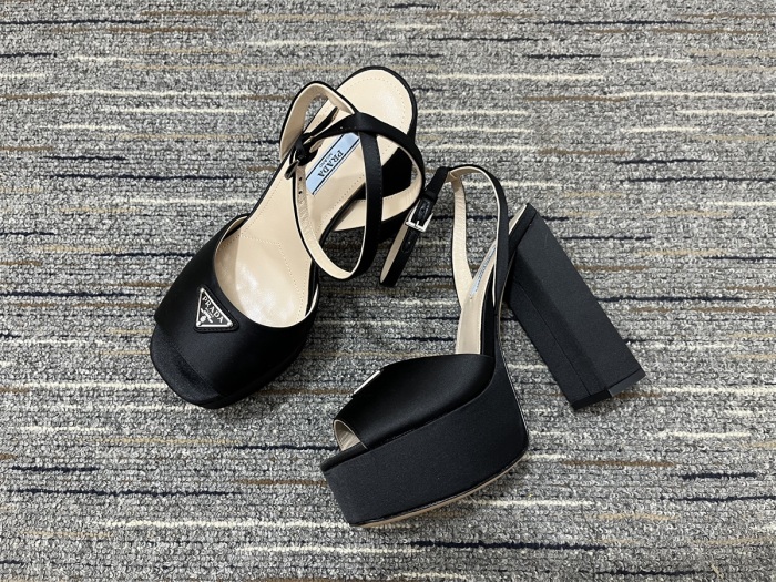 Women P*rada Top Quality Sandals