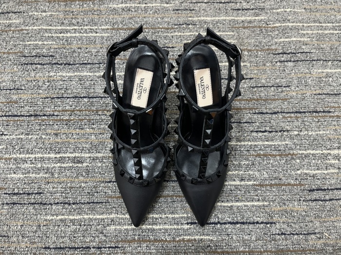 Women V*alentino Top Quality Sandals