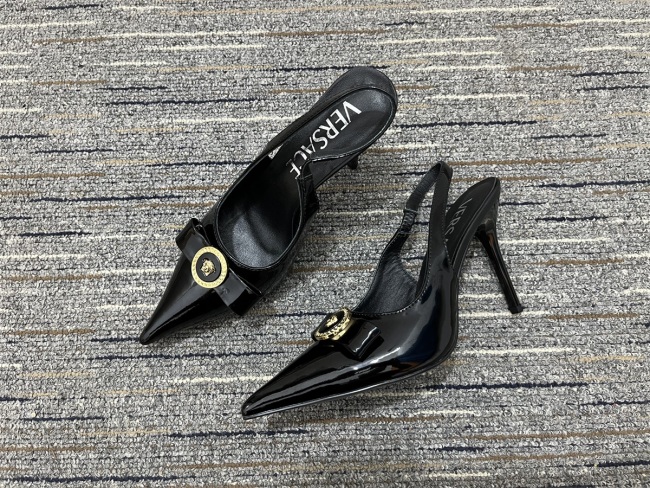 Women V*ersace Top Quality Sandals