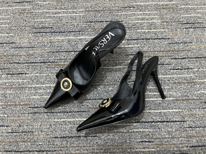 Women V*ersace Top Quality Sandals