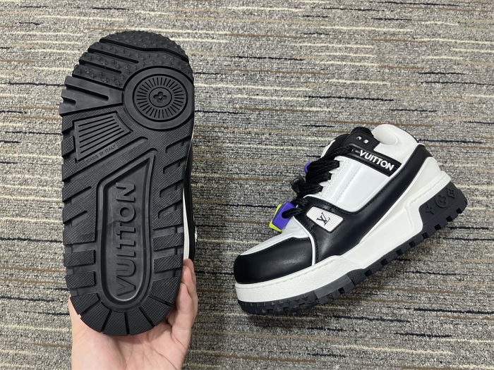 Men  L*ouis V*uitton Top Sneakers