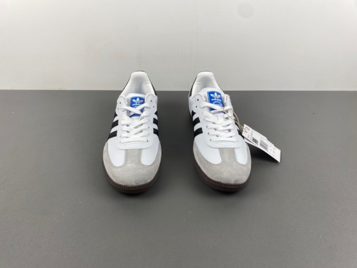 Men Women   A*didas  S*amba 'V*egan'  FW2427