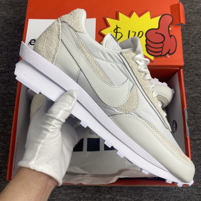 N*ike  S*acai   BV0073 101