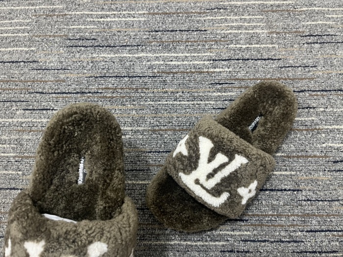 Women L*ouis V*uitton Top Slippers
