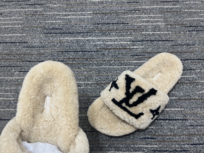 Women L*ouis V*uitton Top Slippers