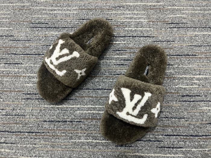 Women L*ouis V*uitton Top Slippers