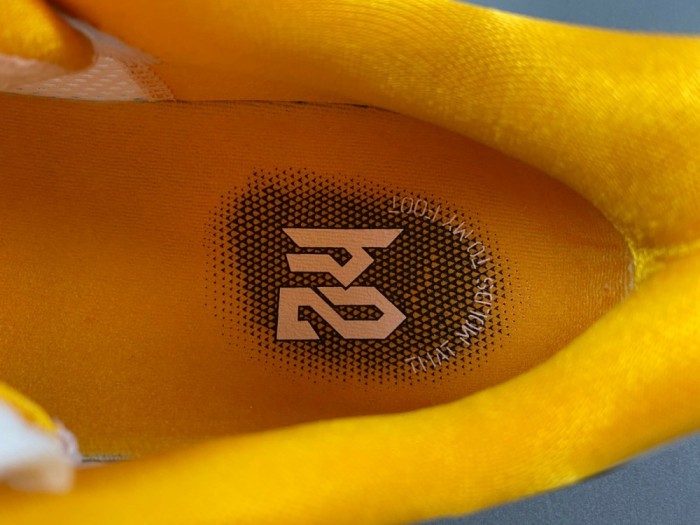 N*IKE K*OBE 6 CW2190-100