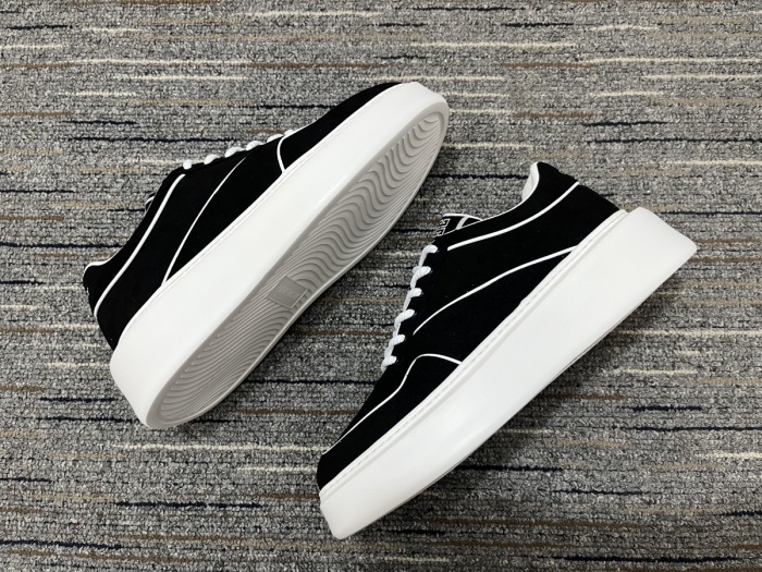 Men  G*venchy Top Quality Sneakers