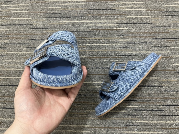 F*endi Top Sandals