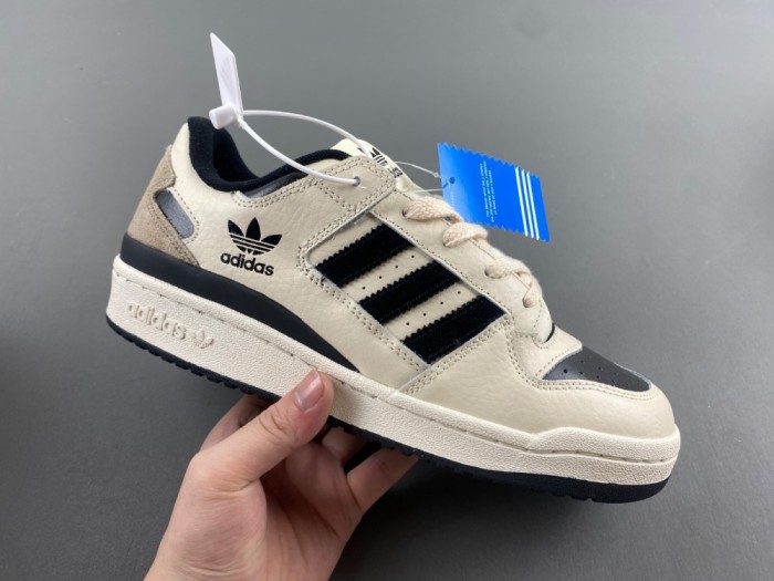 A*didas  FORUM LOW CL SHOES  IG3901