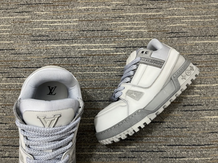 Men  L*ouis V*uitton Top Quality Sneakers