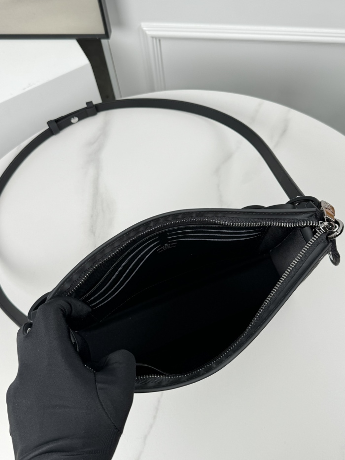L*ouis V*uitton Top Bag 26*20*5CM