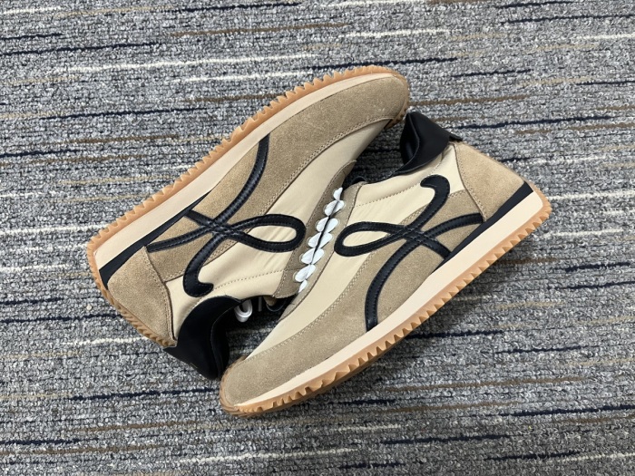 L*oewe Top Sneaker