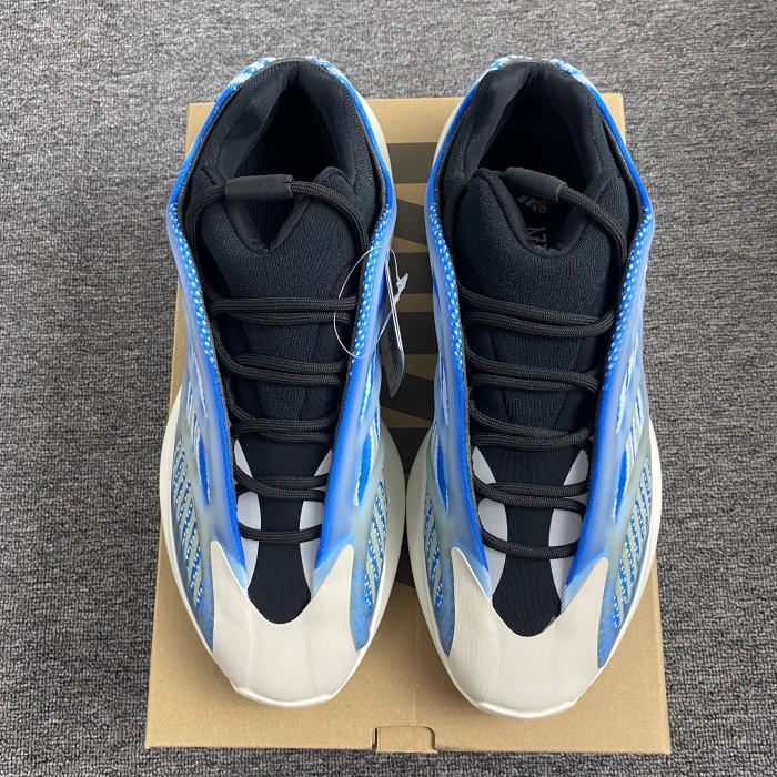 Yeezy Boost 700 V3 Azareth G54850