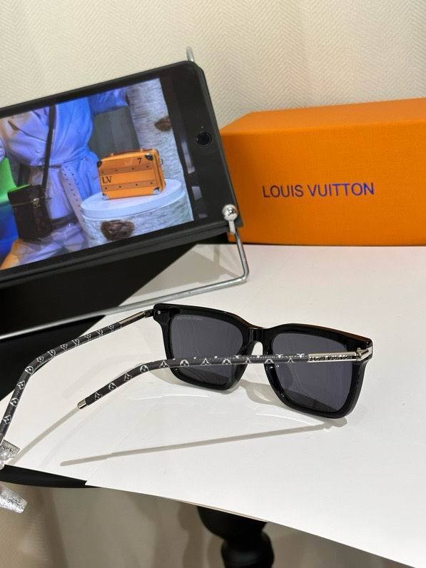 Top Quality L*ouis V*uitton Glasses